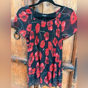 Roz & Ali Black Black and Red Poppy M